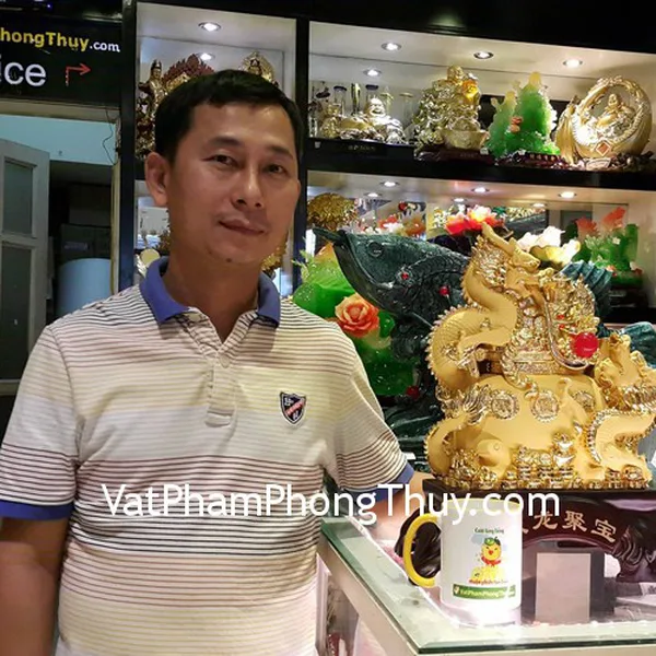Anh Tín - khách hàng mua tượng rồng vàng sa kim K153M và xâu tiền chiêu tài CC1135, CC1134