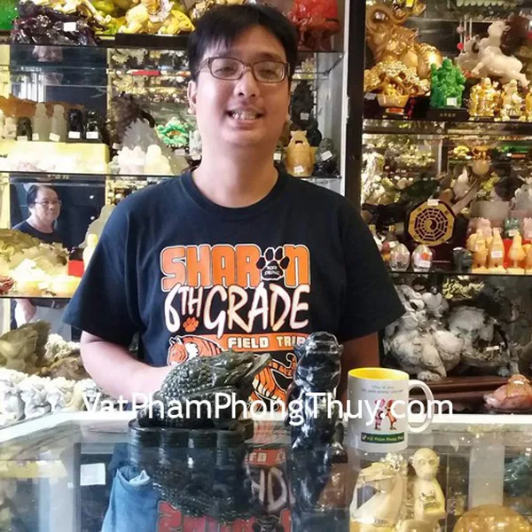Anh Tân - khách hàng mua tỳ hưu độc ngọc THDN-L và thiềm thừ lam ngọc GM023