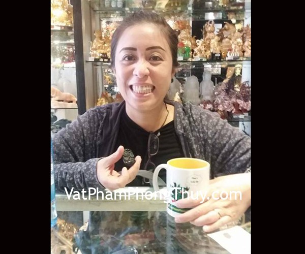 Chị Minh - Khách hàng mua mặt tam hợp Tỵ-Dậu-Sửu S2024, Thiềm Thừ lam ngọc GM024, và tiền mai hoa phú quý CC1139