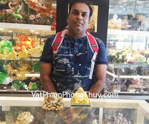 Anh Kento - khách hàng mua thiềm thừ đồng và phật di lặc